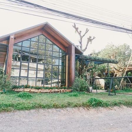 Yayo Coffee And Bed Chiang Rai Exterior foto