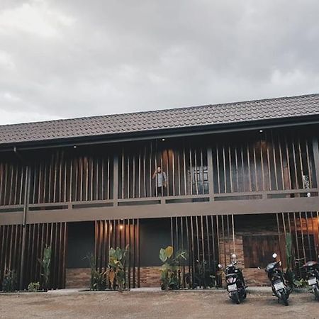 Yayo Coffee And Bed Chiang Rai Exterior foto